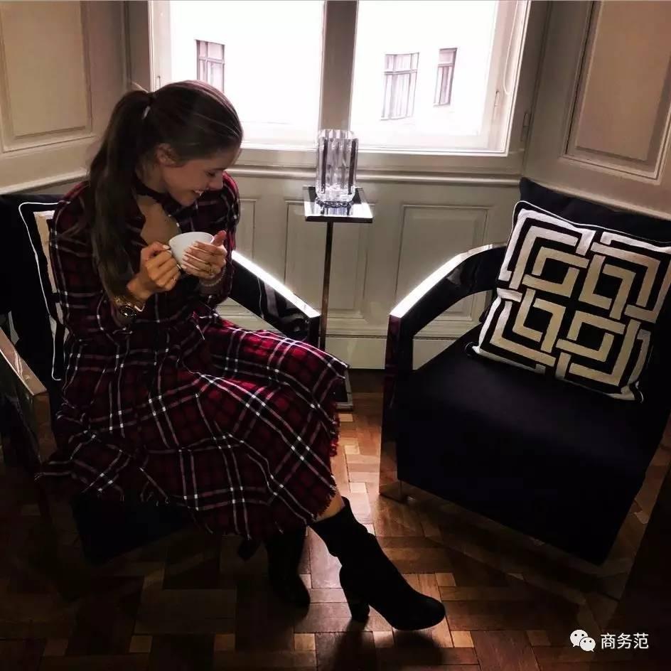 65万颗水晶打造的婚礼,施华洛世奇继承人款婚纱