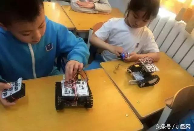 乐高机器人培训现状,四大门派围攻纯阳