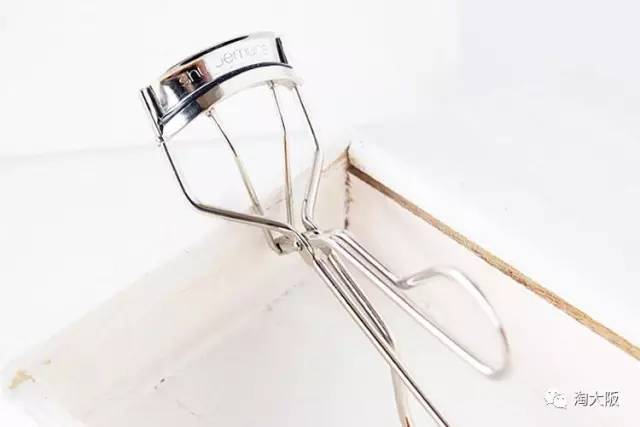 美妆睫毛夹推荐哪款好用又实惠,美妆工具好物推荐卷发