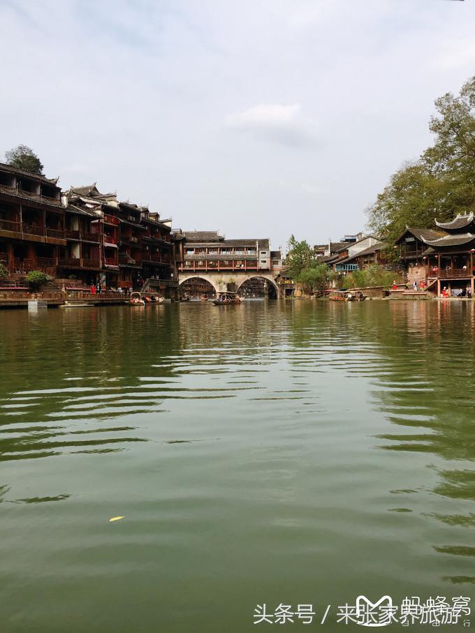 张家界五日游多少钱一个人 (自己张家界六日游详细攻略)