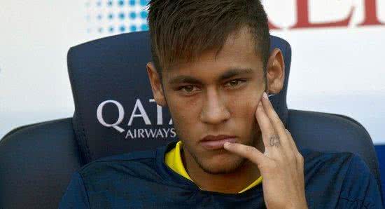 GIF-他不晒自拍、不晒女友，唯晒球技！最后惊天一晒打几分？