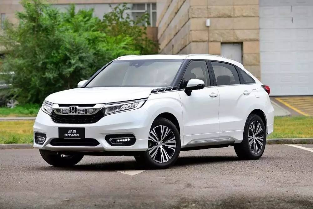 汉兰达7月政策,17款3.5的汉兰达加价提车