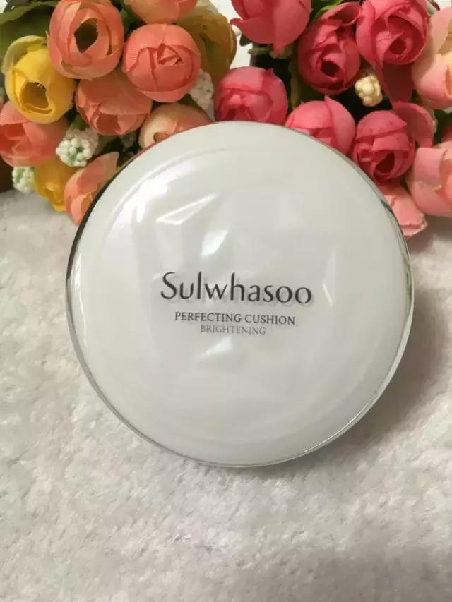 杨幂江疏影金色鞋,江疏影花少白色鞋子同款