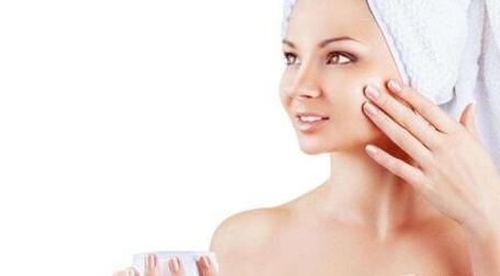 素颜霜为什么越涂越白,素颜霜突然湿哒哒的怎么回事