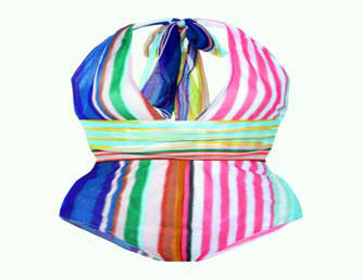 在海边怎么秀肌肉,海边泳衣简单又时髦