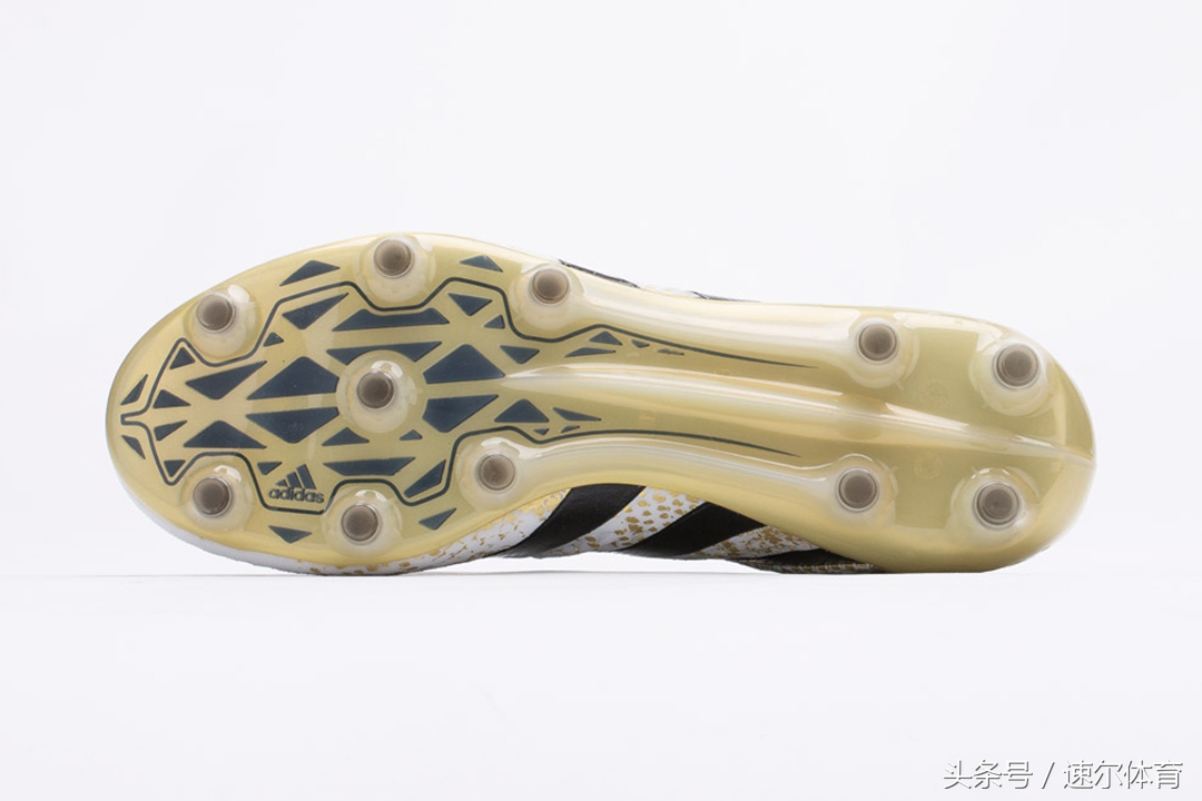 400到500的足球鞋怎么选,500元的顶级足球鞋