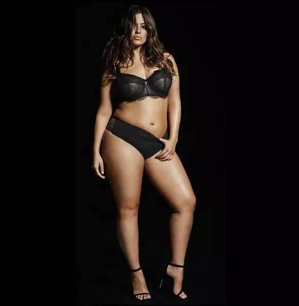 体育画报女郎图片,体育画报2010封面女郎