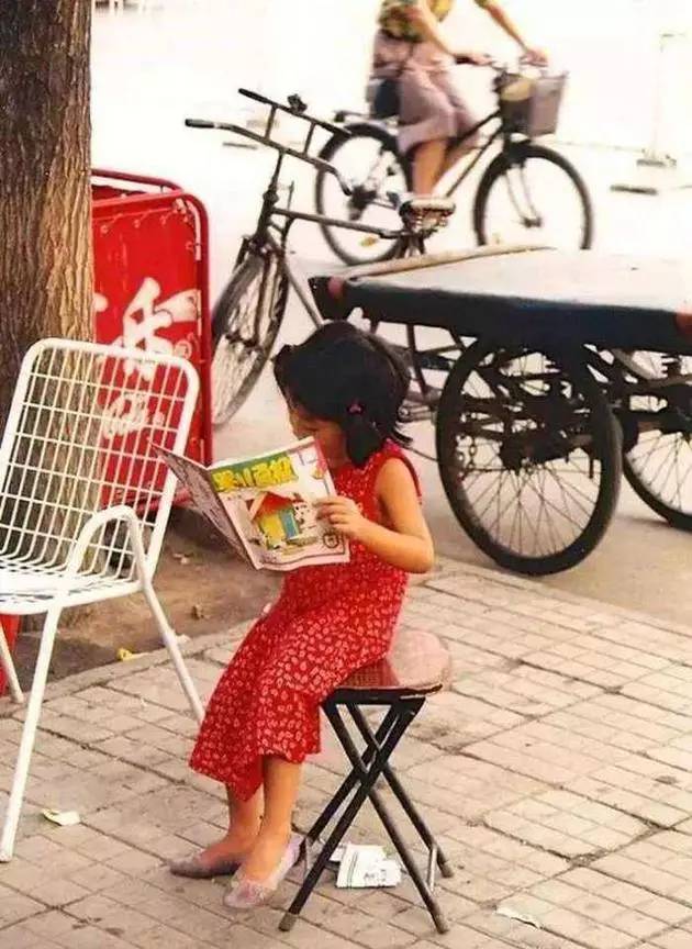 水煮｜一双塑料凉鞋4000块，洗澡筐4300……信阳的小伙伴不要惊讶，这些时尚大牌你都拥有过！