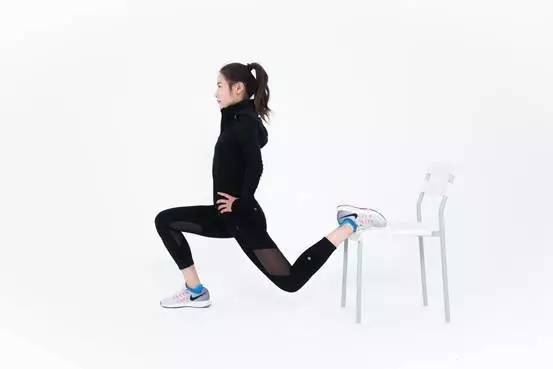 健步走和跑步哪个损伤膝盖,跑步必须重视膝关节