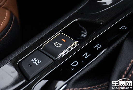 18款1.5t长安cs75试驾,1.8t长安cs75试驾点评