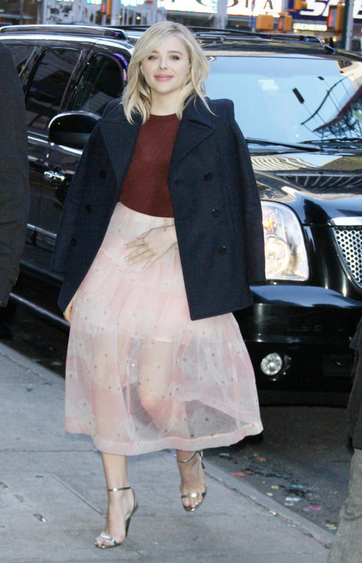 10大穿衣打扮的真理风行时尚明星圈（业界良心级“安利”）