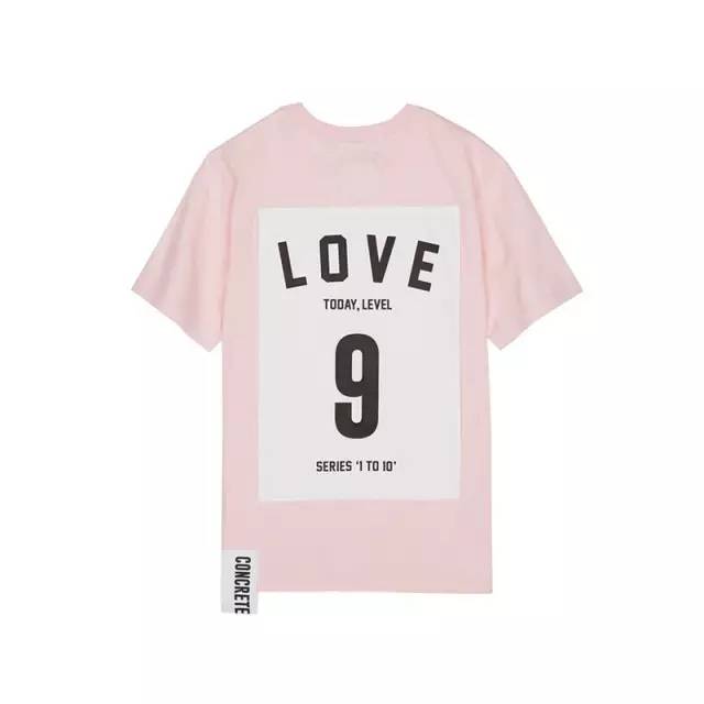 10大穿衣打扮的真理风行时尚明星圈（业界良心级“安利”）