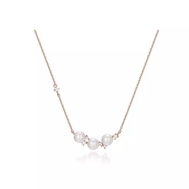 10大穿衣打扮的真理风行时尚明星圈（业界良心级“安利”）