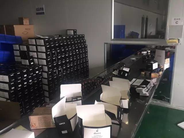 你辛辛苦苦代购的资生、倩碧等化妆品，或许来自小作坊