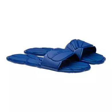 水煮｜一双塑料凉鞋4000块，洗澡筐4300……信阳的小伙伴不要惊讶，这些时尚大牌你都拥有过！