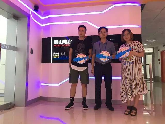 踝扭伤后该如何冰敷,踝关节扭伤应该冷敷还是热敷