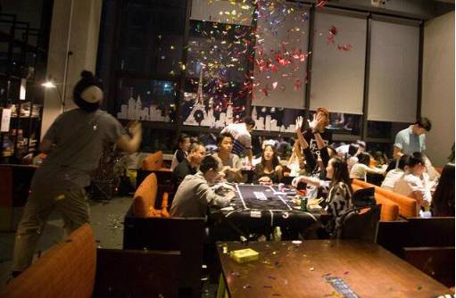 奇妙的反应｜水果侠+新耍都，小清新遇上重口味！