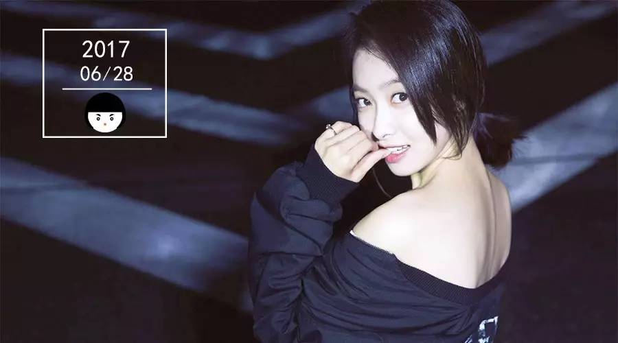 十把伞,十把雨伞