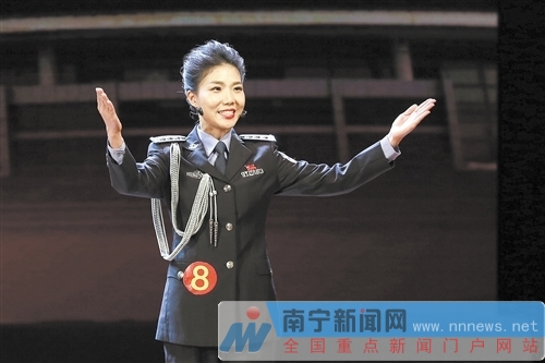 建党一百周年南宁演讲比赛,交警庆祝建党节