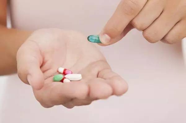 服用华法林后大便出血怎么回事,吃华法林鼻子出血紧急处理办法