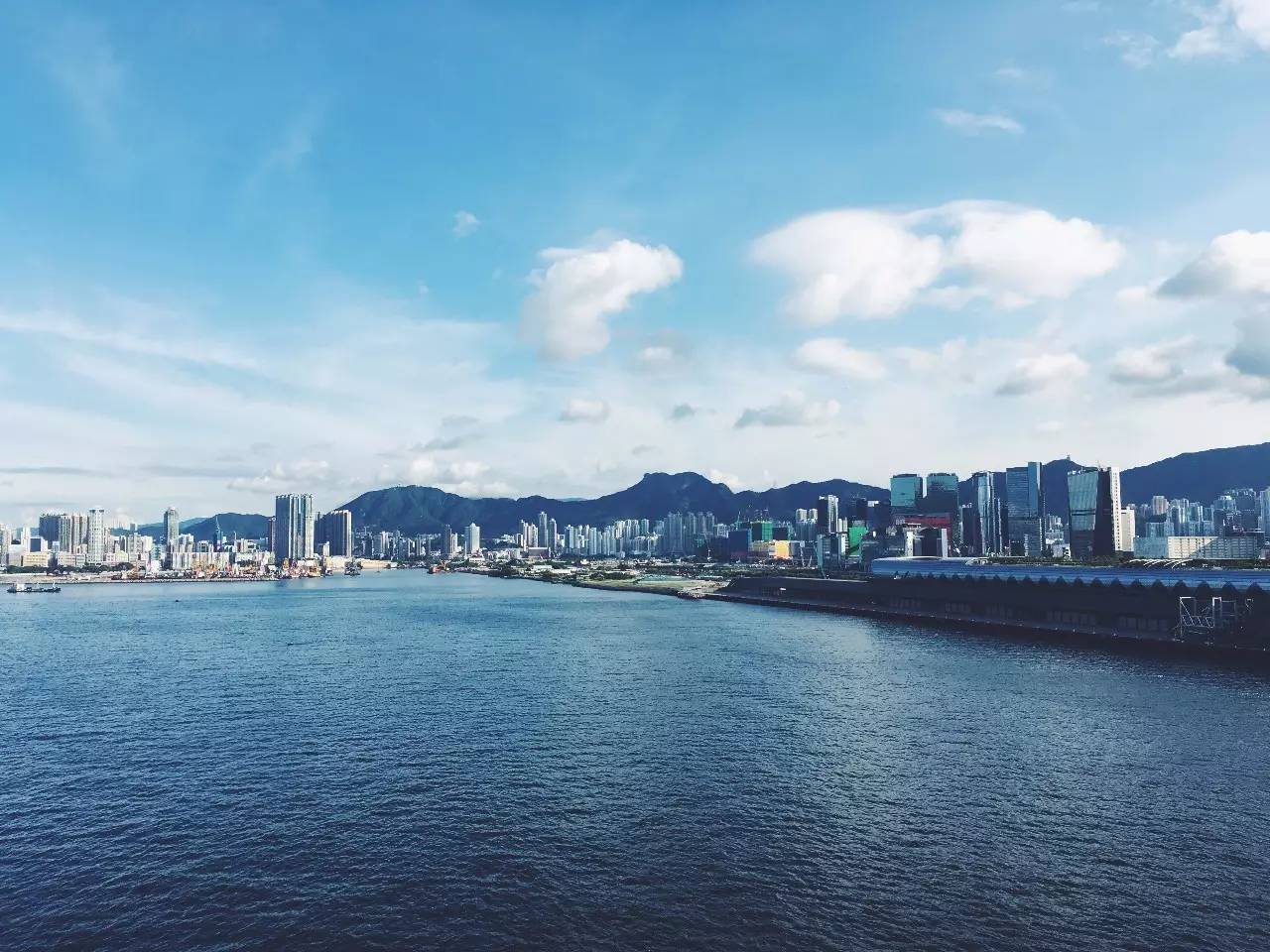 一日远方｜登上豪华游轮，完美假期就交给它吧