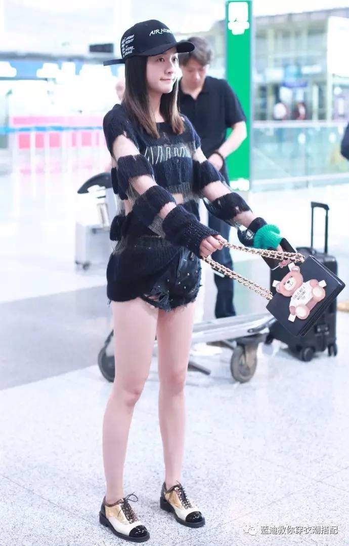 张雪迎穿搭夏天气质套装,明星私服吴宣仪