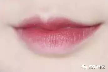 口红控必备：四大品牌最热门色号（含试色）