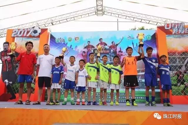 他们是佛山的足球英雄！就在你我身边，大多你都认识！