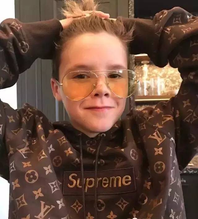 supremexlv联名外套,supreme和lv联名的红色卫衣