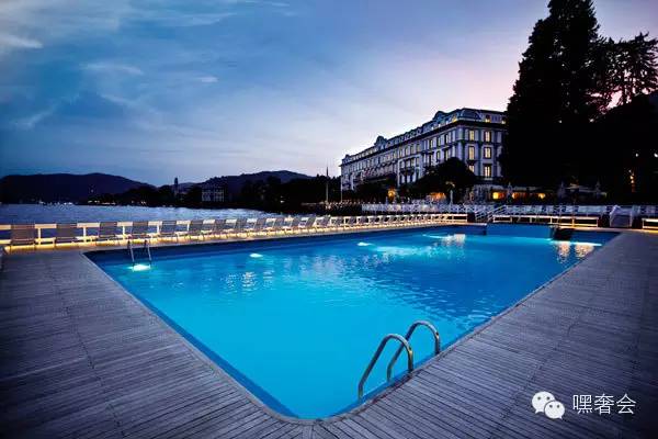 不会游泳怎么下海玩,不会游泳如何在泳池健身