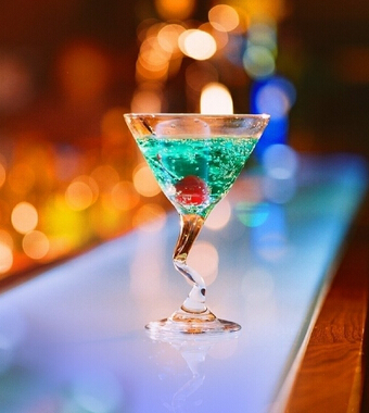 冬季喝酒怎么养生,冬天喝酒暖身的好处