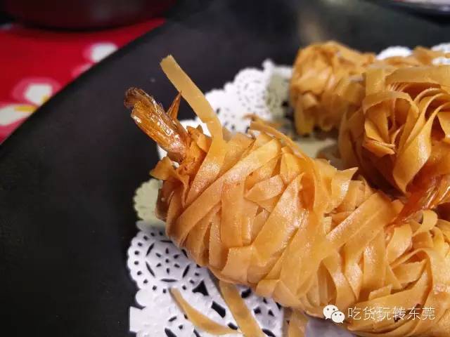 牛魔王黑钻奶茶多少方糖,牛魔王黑砖奶茶是大杯吗