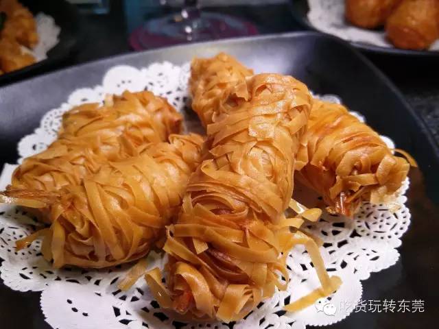 牛魔王黑钻奶茶多少方糖,牛魔王黑砖奶茶是大杯吗