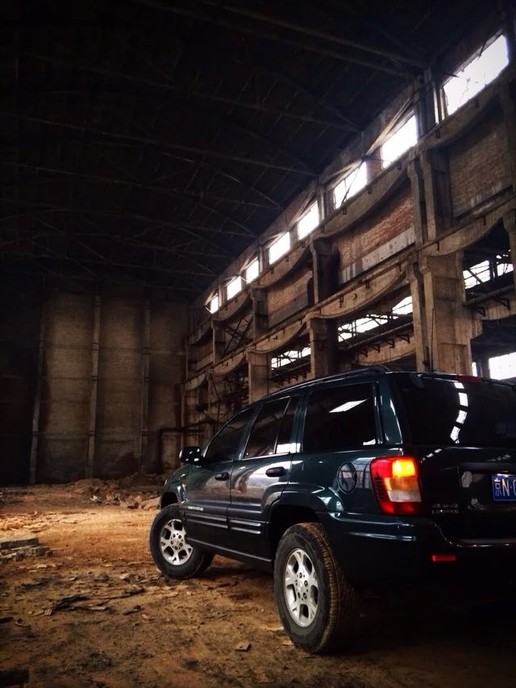 14年的jeep进口大切诺基,12年jeep大切诺基老改新