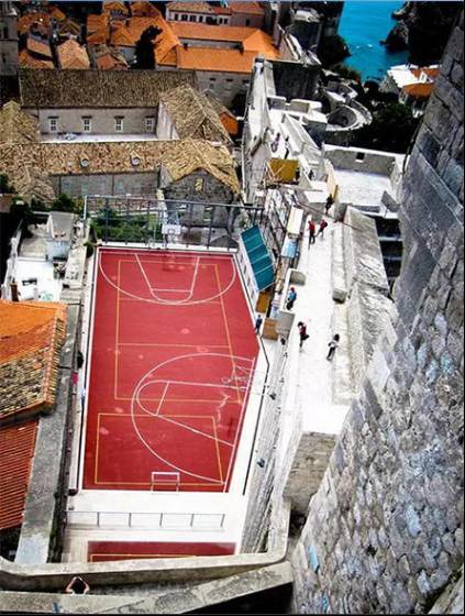 世界上最美的十大篮球场,世界最美10大球场