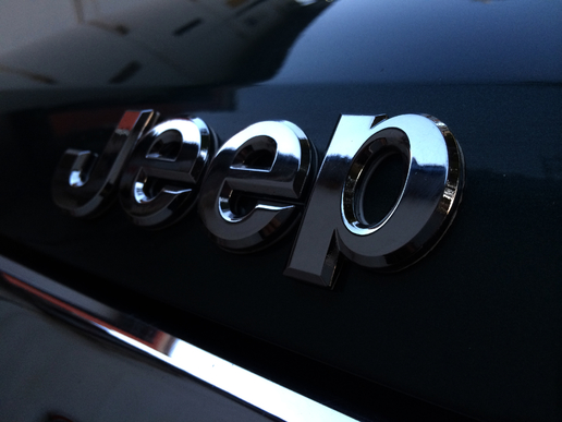 14年的jeep进口大切诺基,12年jeep大切诺基老改新