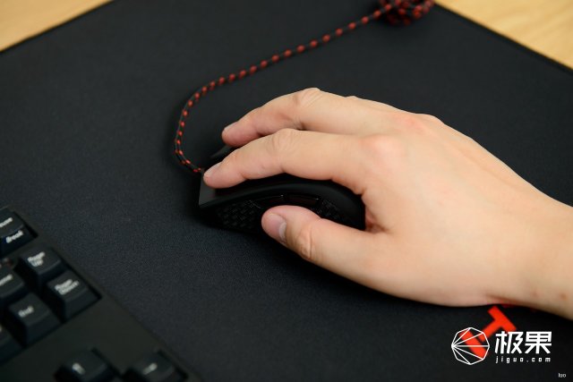 金士顿轻量化鼠标,金士顿hyperx幻影鼠标