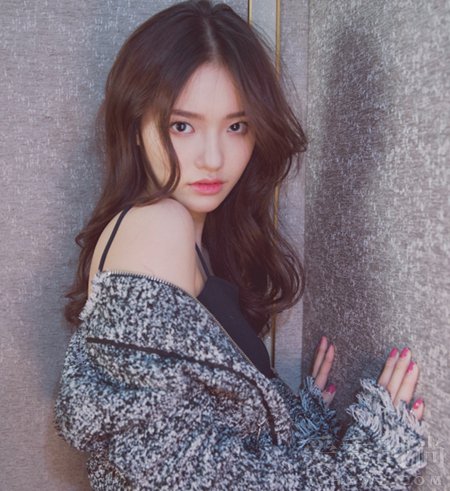 她们长这么好看，还不忘这点谨慎机