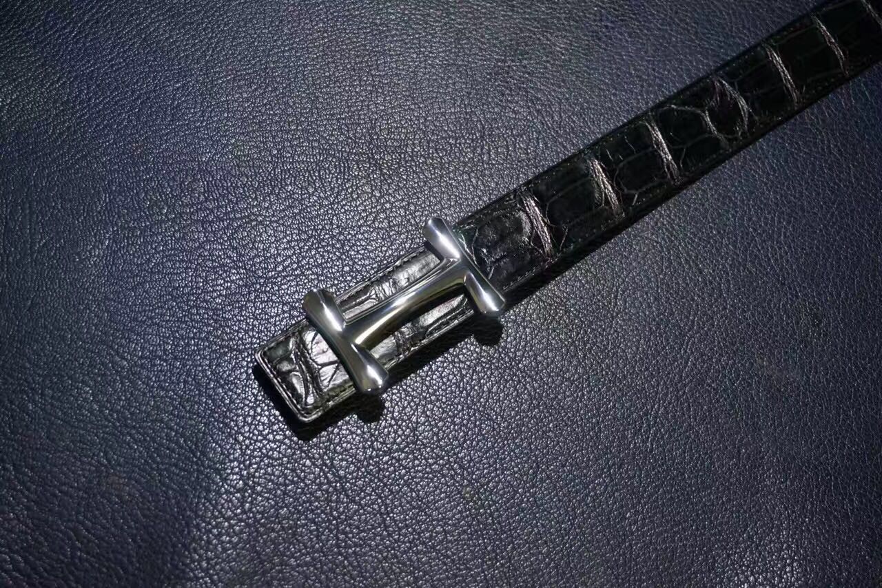 鳄鱼皮做腰带哪个部位最好,鳄鱼皮腰带背部制作过程