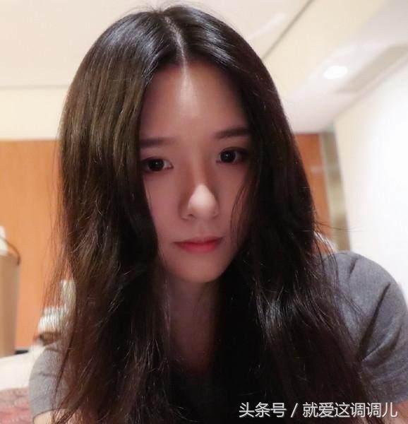 斗鱼一姐冯提莫与陈一发一争高低,阿冷冯提莫陈一发一姐