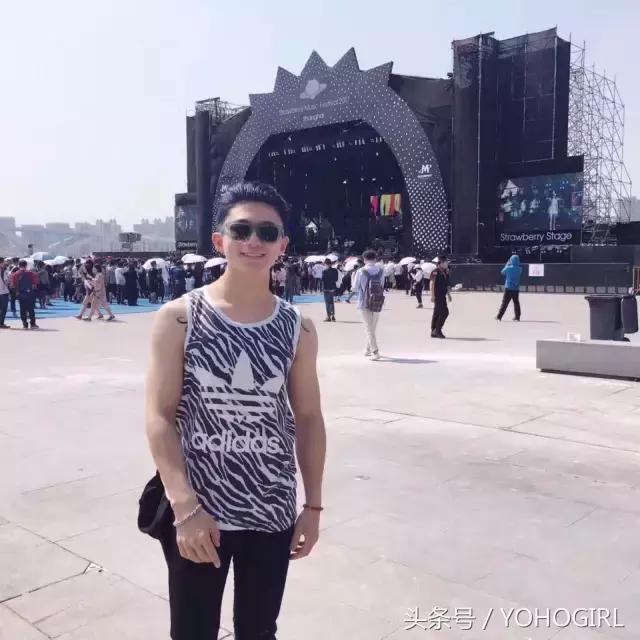 走得了T台玩得了滑板，是时候重新定义这一双鞋了！