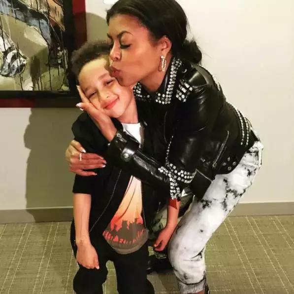 开挂的一家人动漫,开挂的一家人漫画