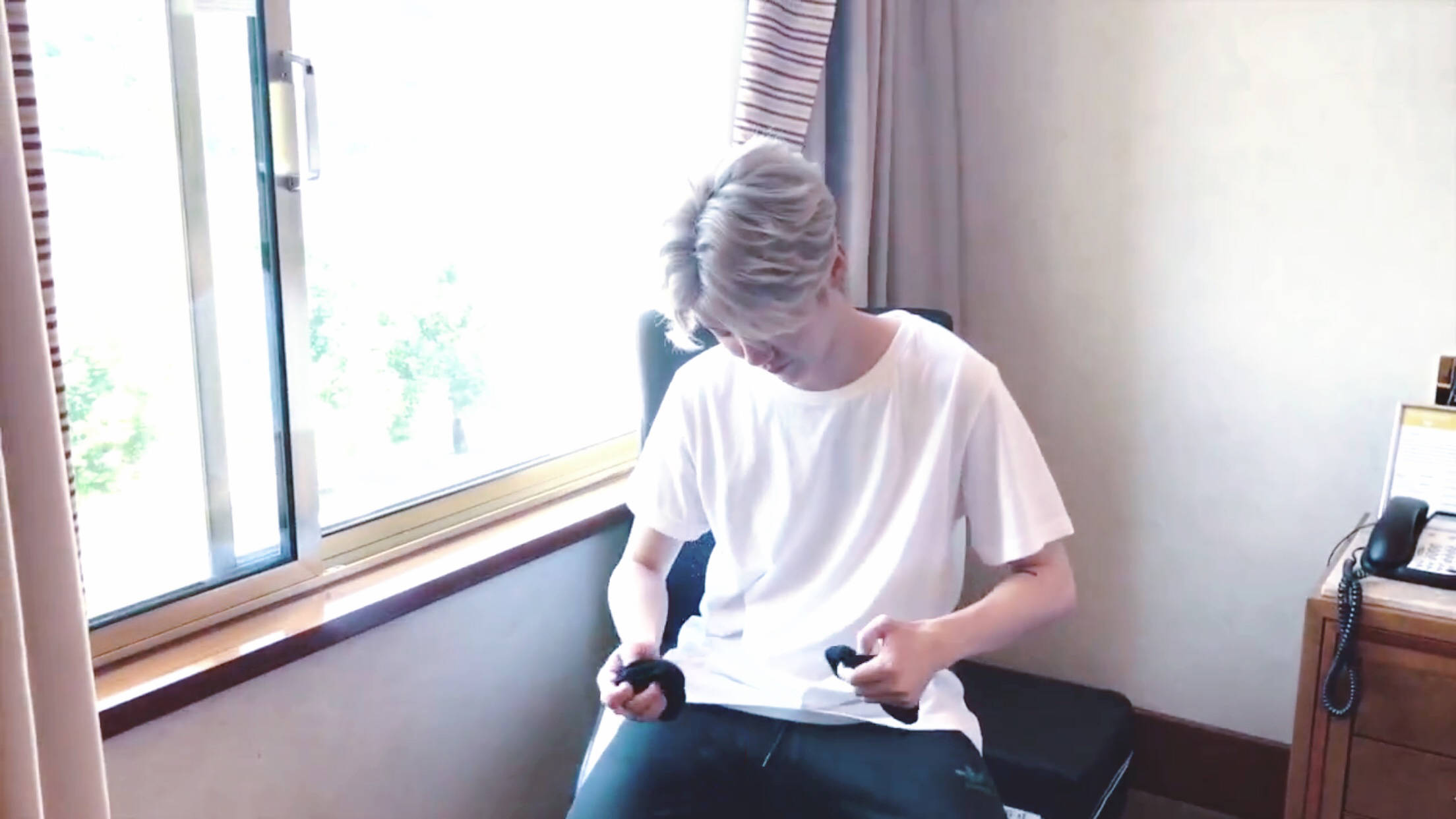 鹿晗路人视角惊呆路人,鹿晗看关晓彤男友视角的照片