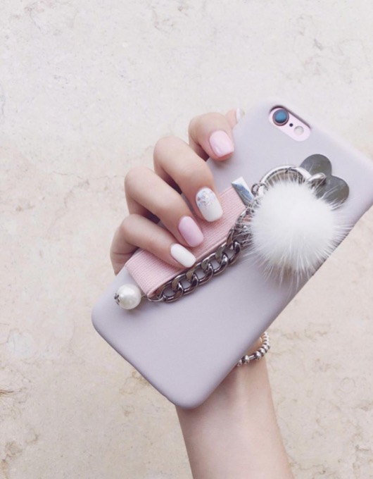 她们长这么好看，还不忘这点谨慎机