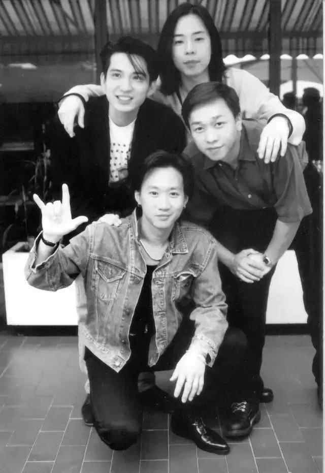 黄家驹十大经典歌曲演唱会,黄家驹28首最经典歌曲演唱会