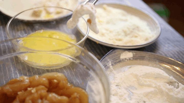 快餐店炸锅炸鸡柳,在家炸成品鸡柳视频教程