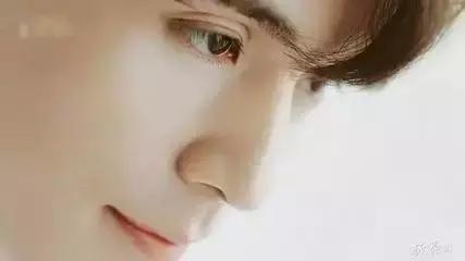 拯救三眼皮的方法,术后出现三眼皮算手术失败吗