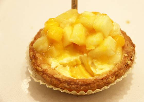 鼓起勇气踏入“武汉天地”剪头发，没想到却被“搞”大了肚子……