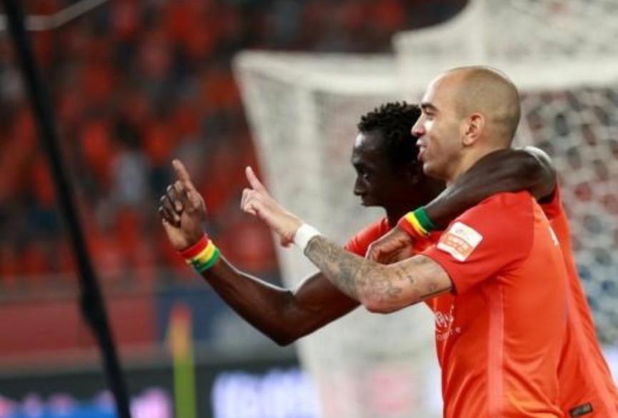 鼓掌mv完整版,鲁能赛后鼓掌