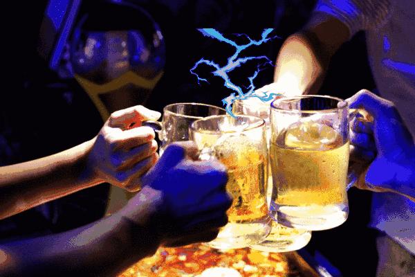 曝光的啤酒,揭秘店里免费啤酒